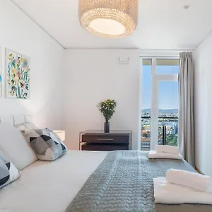 Sky9 District 3 Apartmán
